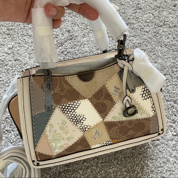 Coach limited design dreamer 21 mini crossbody bag NWT - Picture 2 of 12